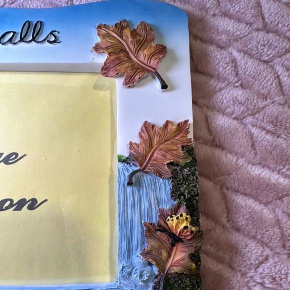 Picture frame - Picture 4 of 7